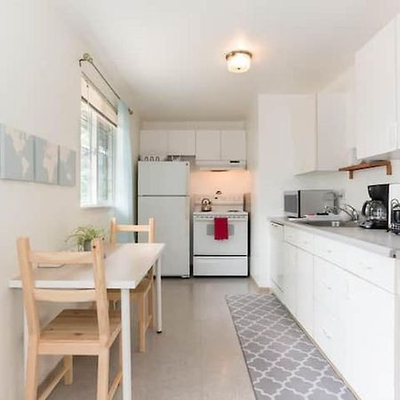 Unique, Convenient, Centrally Located Apartment Kent Eksteriør billede