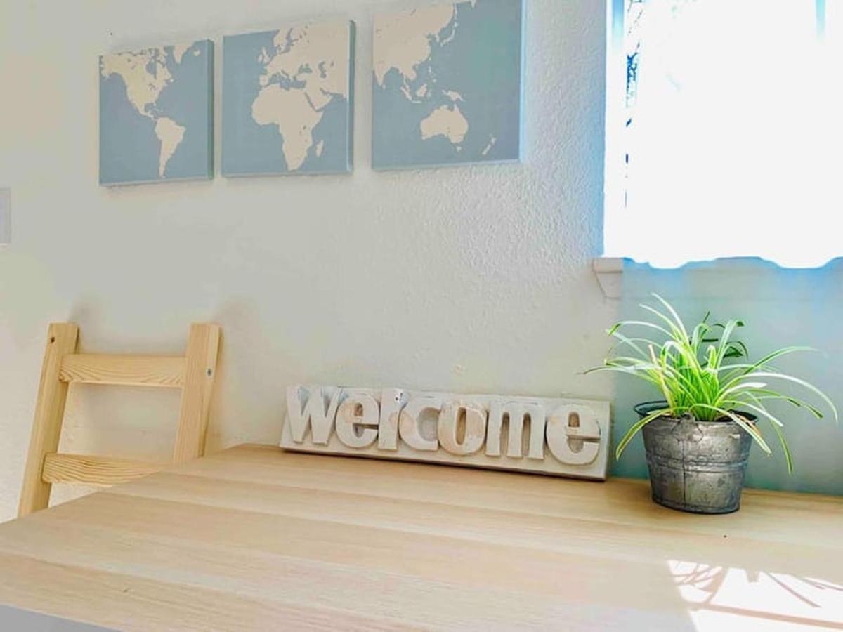Unique, Convenient, Centrally Located Apartment Kent Eksteriør billede