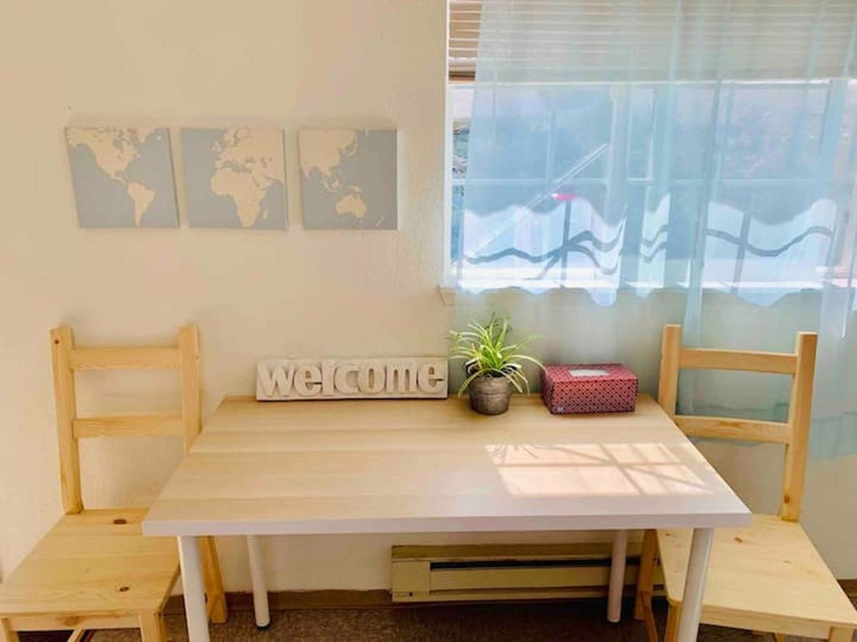 Unique, Convenient, Centrally Located Apartment Kent Eksteriør billede